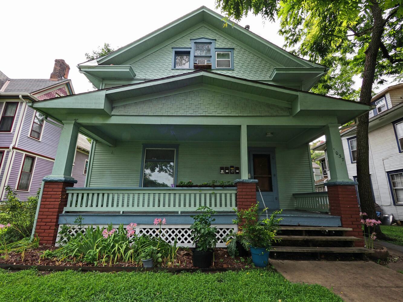 1037 Tennessee St, #1