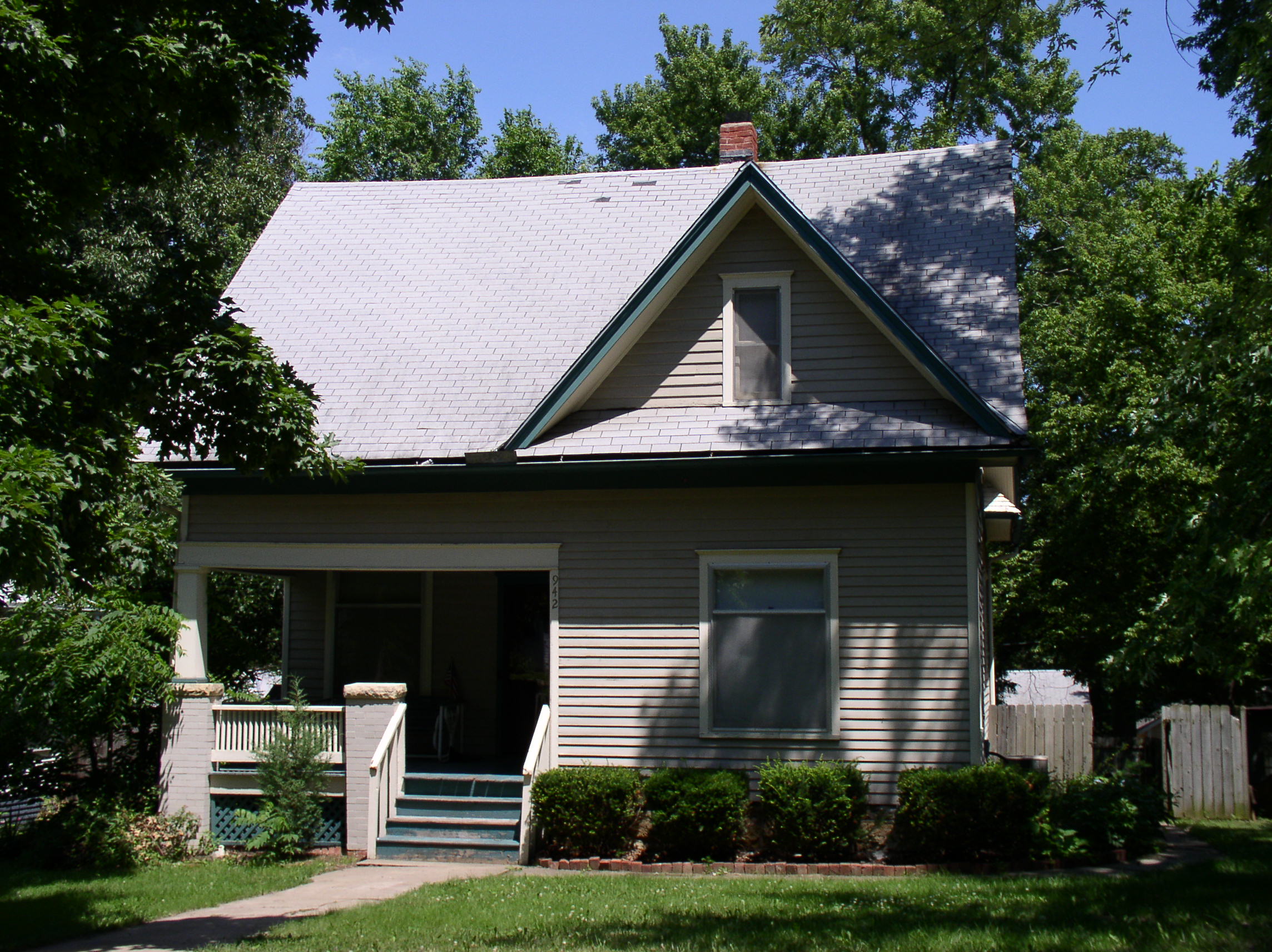942 Missouri St